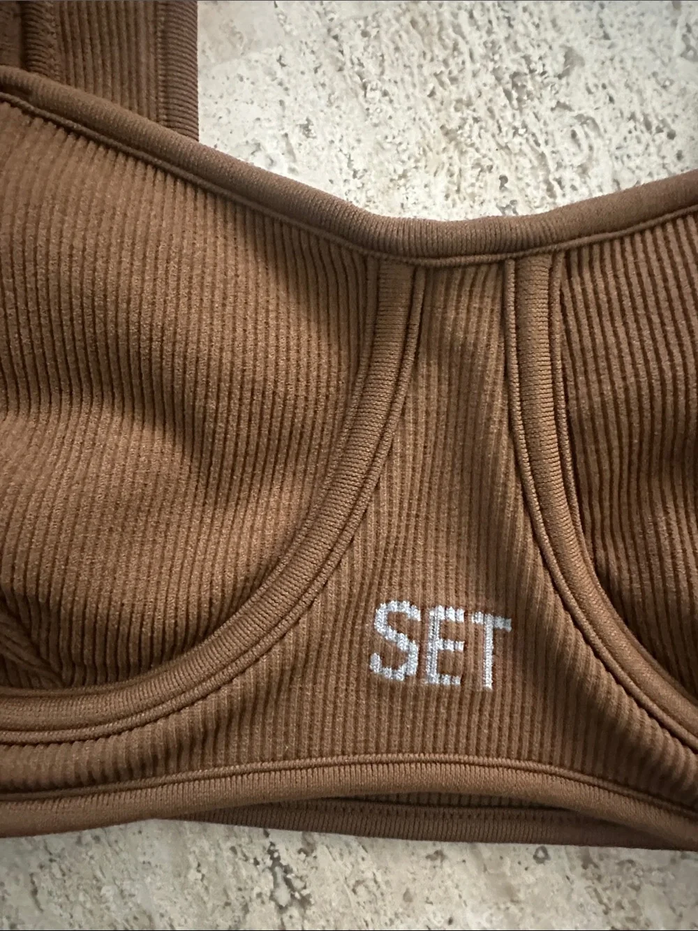 SET Active Contour Bra Structured Wireless Ribbed Sports Bra in Rust Brown Sz XS